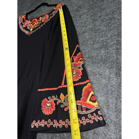 Vintage Collection Embroidered Tunic Top Blouse Black  Bell Sleeves Size  L - Picture 4 of 7